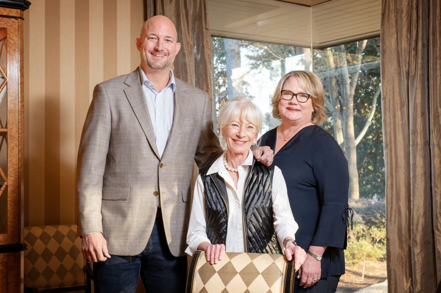 Schueck/McCarty family gives $1M to cancer institute